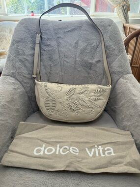 NEW Dolce Vita Cream Shoulder Bag with Leaf Appliqué w/ dust bag